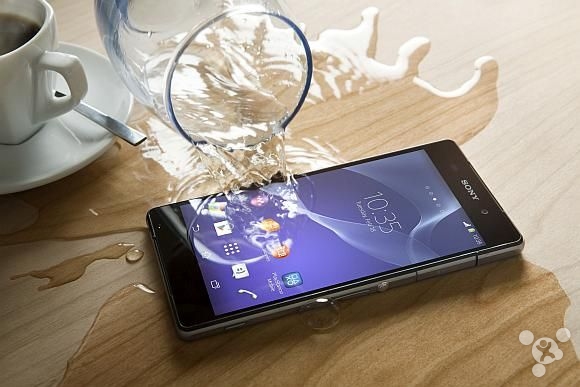 如何用索尼 xperia z1 compact体验z2智能接听功能
